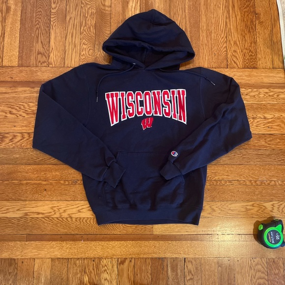 wisconsin‎ embroided hoodie - Picture 1 of 5